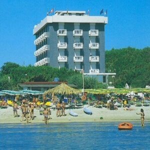 Hotel Corallo ★★★sup. a Villa Rosa (TE)