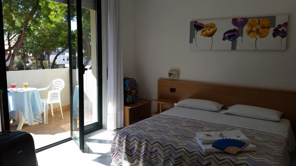 marebello-tortoreto-lido-camera2